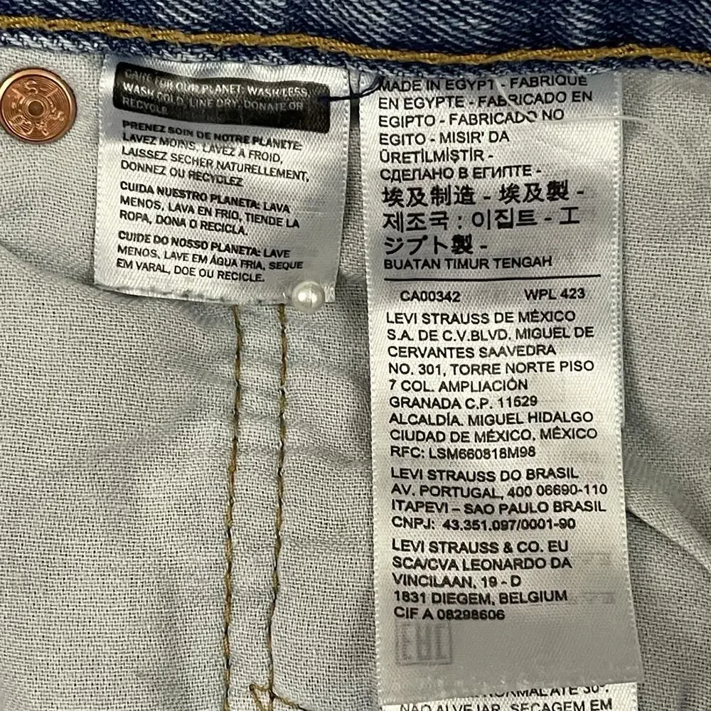 Levis 501 Jeans Mens Size 38X34 Blue Button Fly Straight Leg Medium Wash Denim